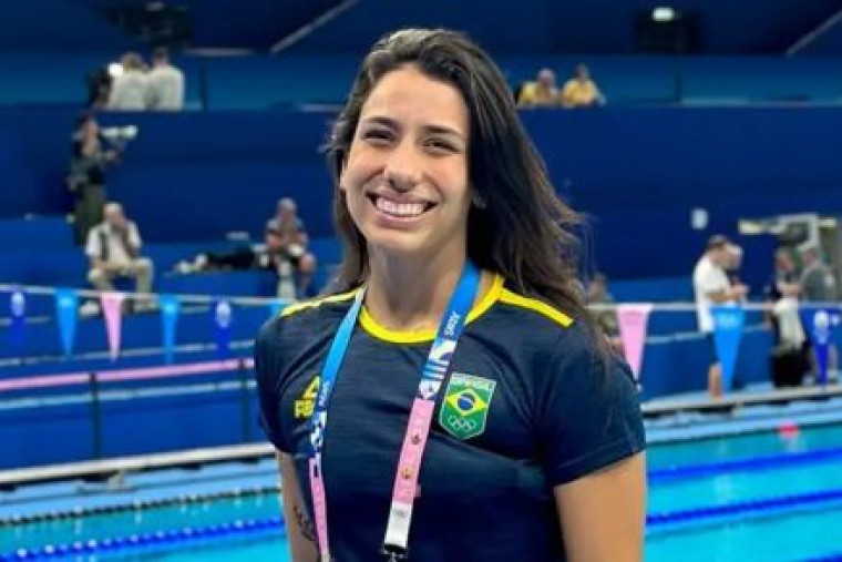 Nadadora brasileira foi expulsa após ato de indisciplina