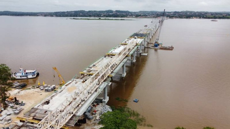 Ponte de Xambioá, entre Tocantins e Pará