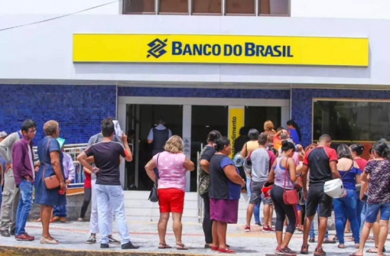 Das instituições fiscalizadas, o Banco do Brasil é a que mais demora no atendimento
