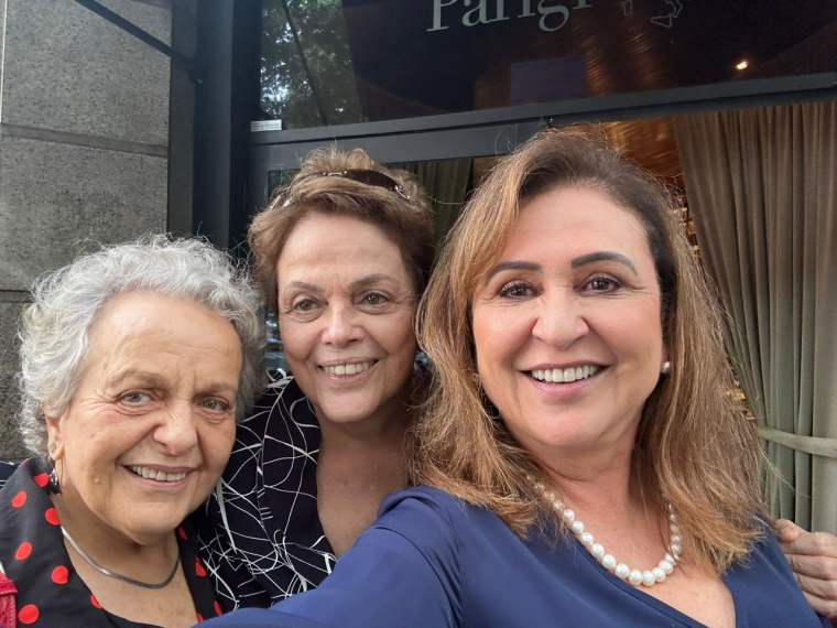 Eleonora, Dilma e Kátia em registro compartilhado nas redes