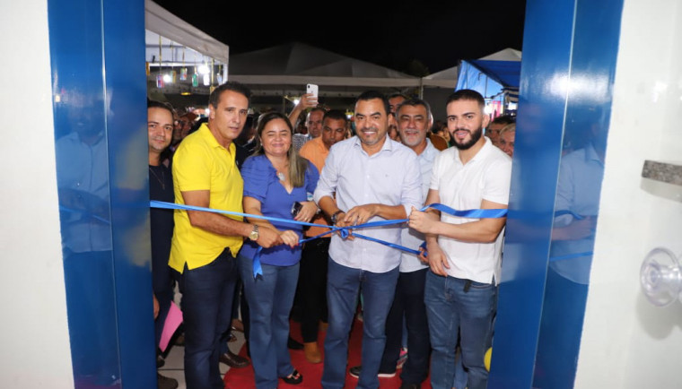 A convite da prefeita Nélida Miranda Cavalcante, Wanderlei inaugurou obras e abriu a festa de aniversário da cidade