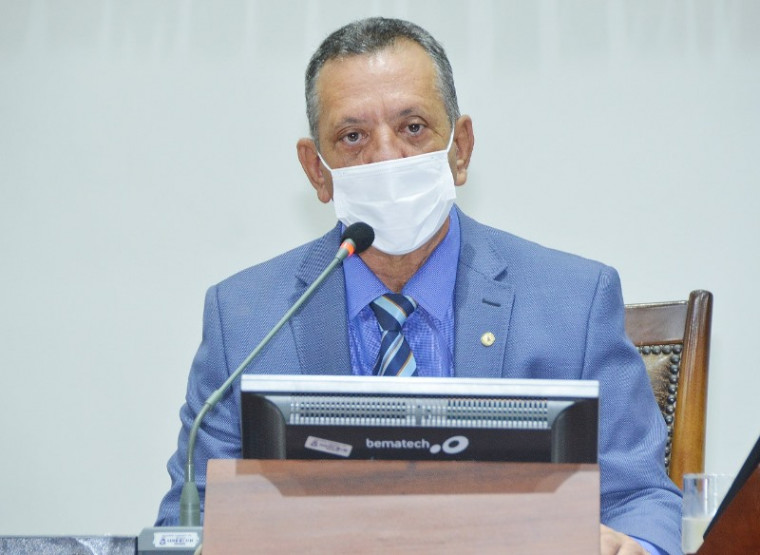 Antônio Andrade é presidente do PTB no Tocantins