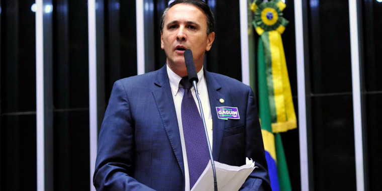 Carlos Gaguim é vice-líder do governo na Câmara