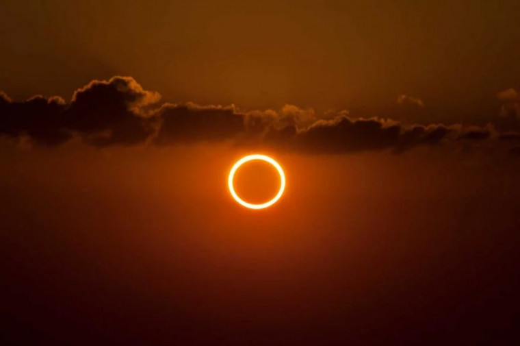 O eclipse começará na parte da manhã e será observado primeiro na costa oeste dos Estados Unidos.