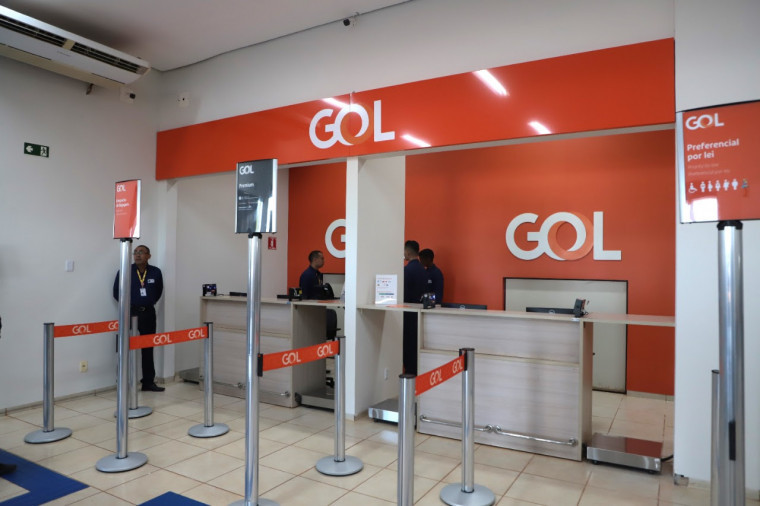 Balcão de atendimento da GOL no aeroporto de Araguaína.