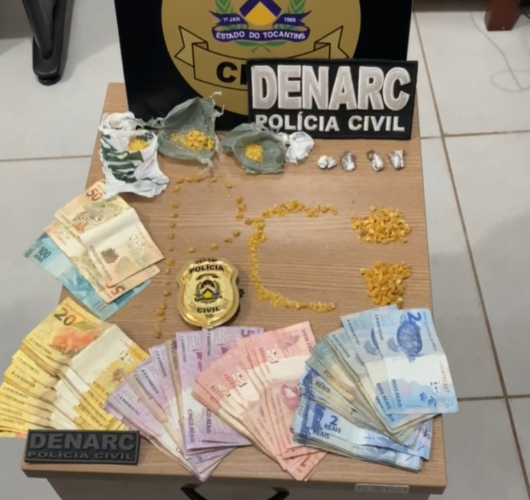 DENARC fez a apreensão de drogas e dinheiro