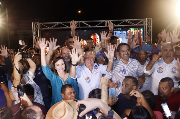 Dorinha participou do lançamento da candidatura de Antônio Andrade para deputado federal.