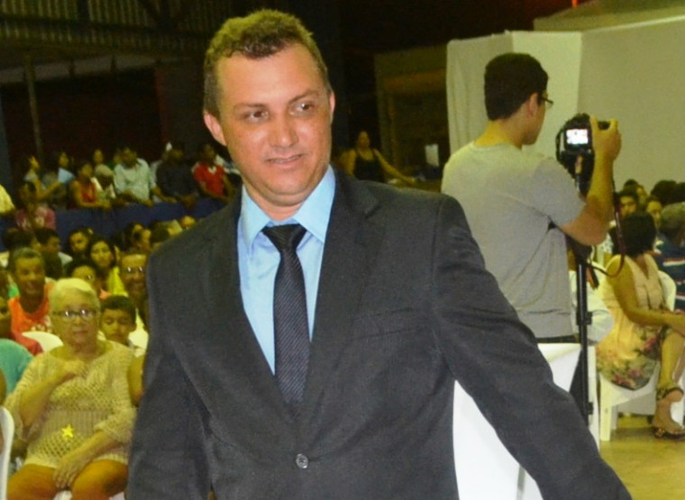 Vereador Bonfim do Açougue é acusado de agredir verbalmente e ameaçar a colega
