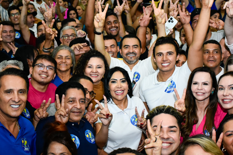 Evento contou com a participação de vários políticos apoiadores