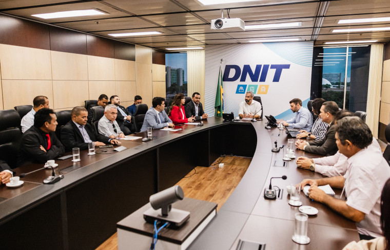 Reunião no DNIT, em Brasília.