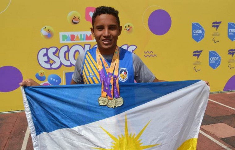 Estudante Maury das Virgens, de Dianópolis, já acumula três medalhas de ouro