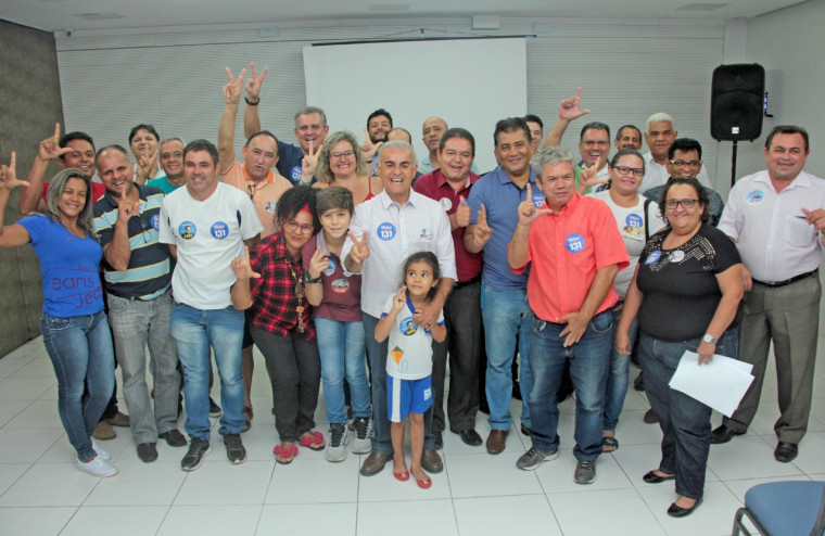 Paulo Mourão (PT) se reuniu com lideres sindicais e angariou apoio