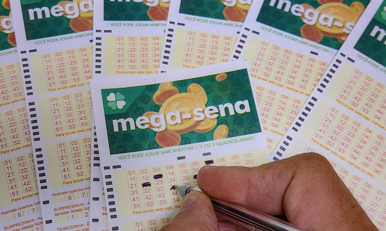 Prêmio da Mega-Sena vai a R$ 50 milhões.