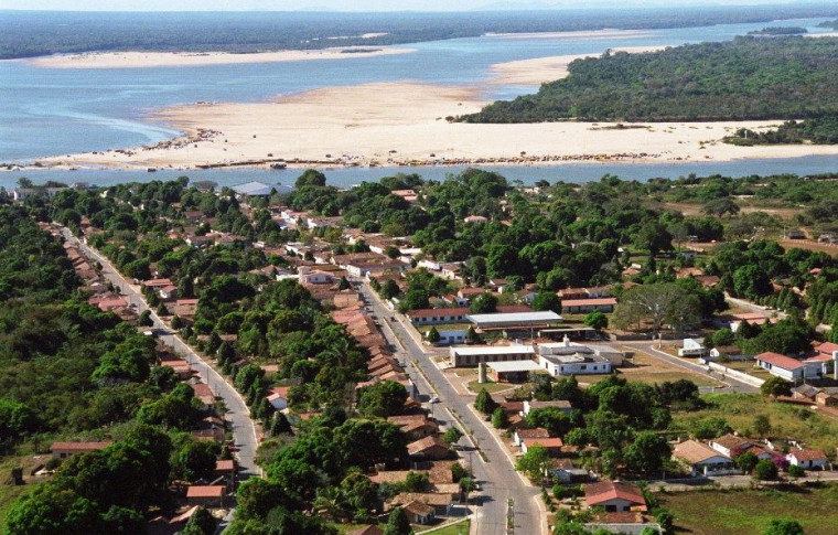Cidade de Araguacema na região central do Estado