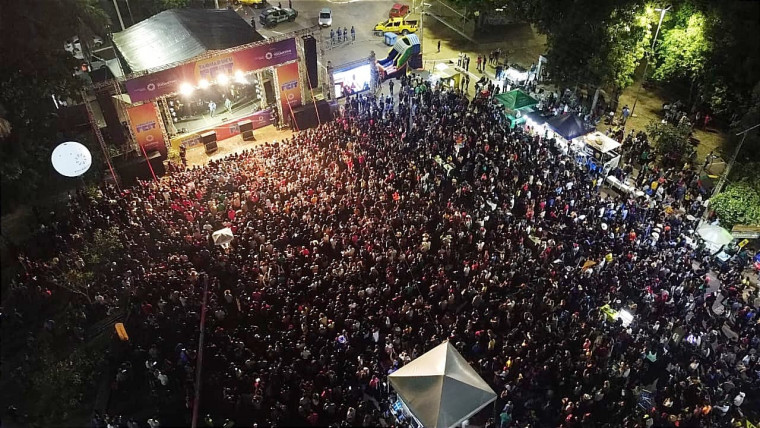 Show com a dupla RioNegro & Solimões levou milhares de pessoas ao 1º Taaquaruçu Fest