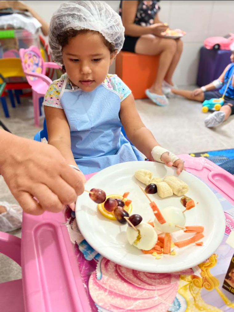 Estímulo a terem uma alimentação saudável desde pequenos.