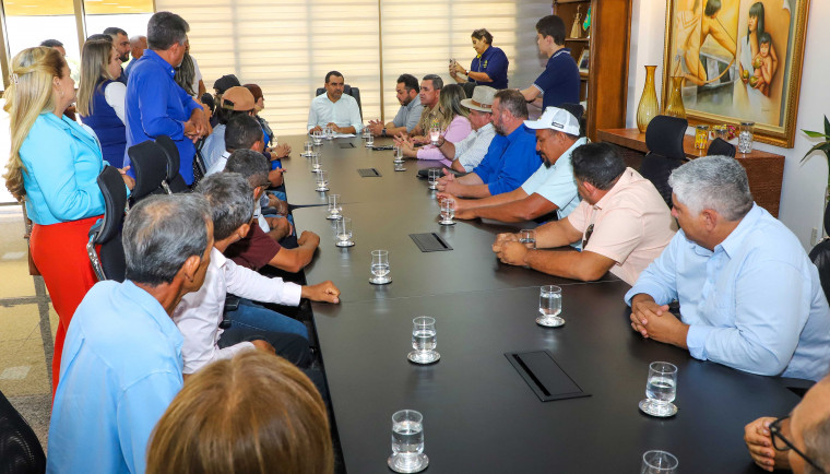 Reunião foi realizada nesta terça, no Palácio Araguaia.
