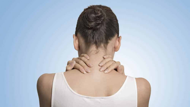 Dores no corpo são queixas constantes de quem tem Fibromialgia