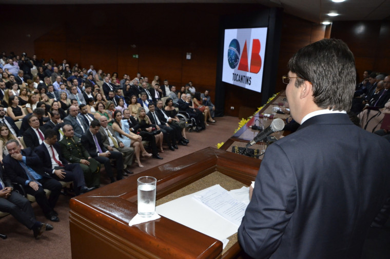Em seu discurso, o presidente prometeu austeridade na gestão