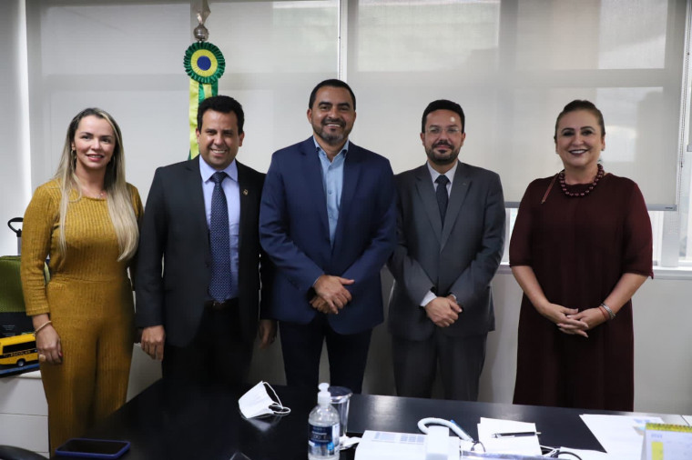Comitiva do Tocantins no FNDE, em Brasília
