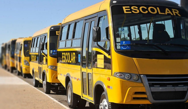 Transporte escolar na zona urbana de Araguaína continua suspenso.