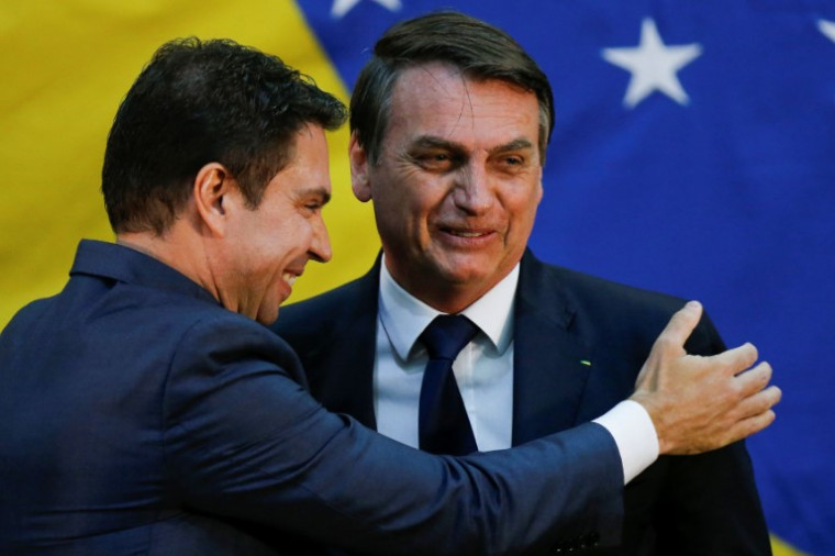 Áudio com Bolsonaro e Ramagem mostra suposto plano de interferência em investigação, diz PF