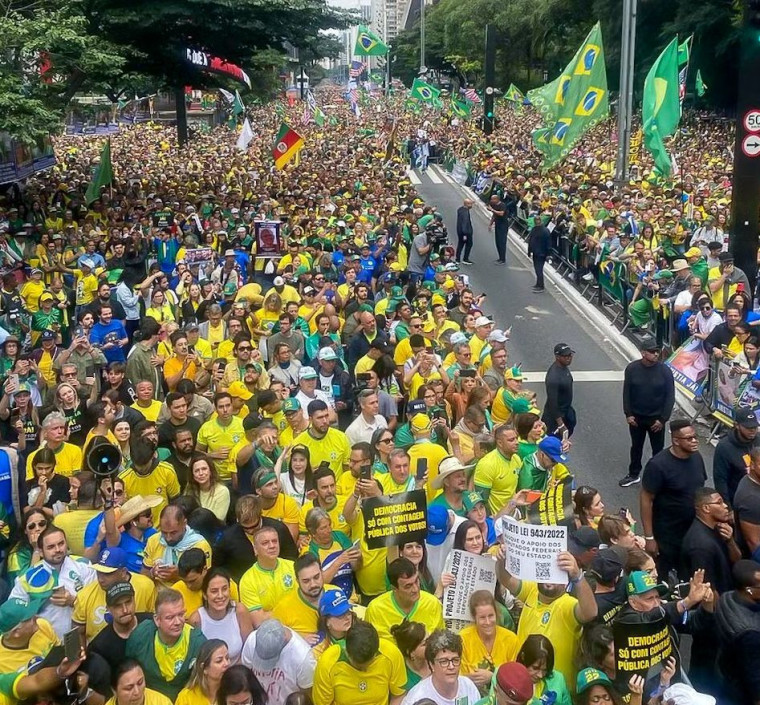 Ato realizado neste domingo (6) na Avenida Paulista