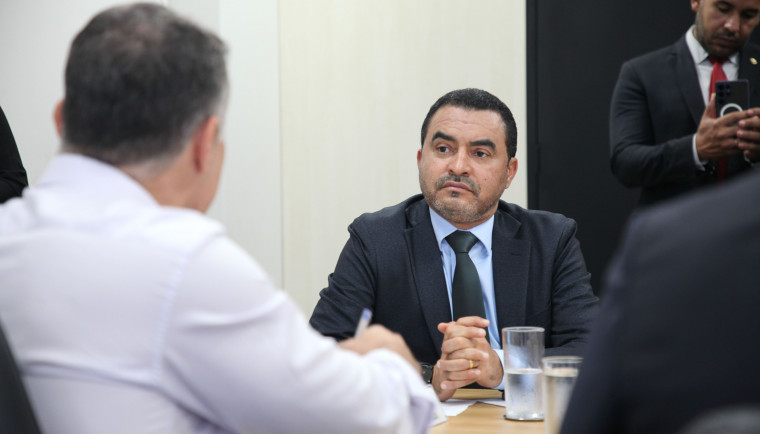 Wanderlei com o ministro Renan Filho.