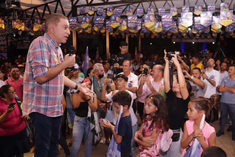 Candidato destacou os avanços de Palmas durante sua gestão como prefeito