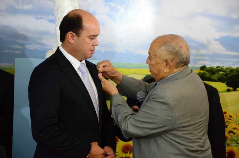 Ex-governadores Siqueira Campos e Sandoval Cardoso