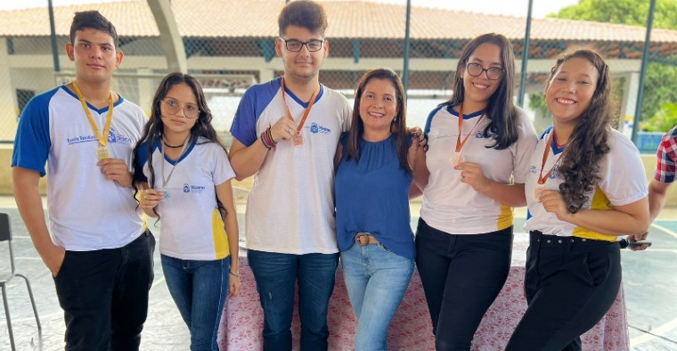 Estudantes medalhistas