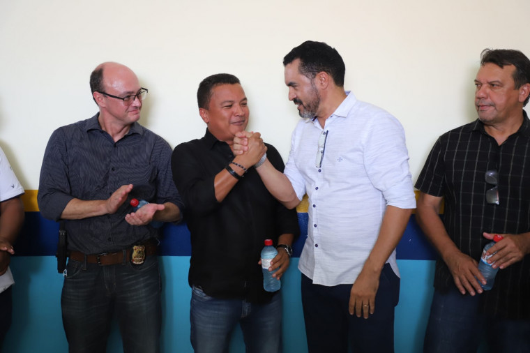 Mesmo com futuro indefinido, Wanderlei tem feito o seu papel de vice-governador por onde passa