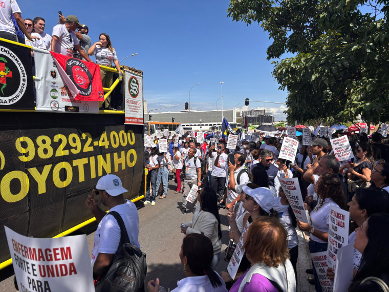 Mobilização dos profissionais em Brasília.