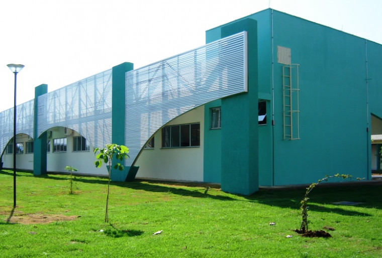 Foram abertas 62 vagas