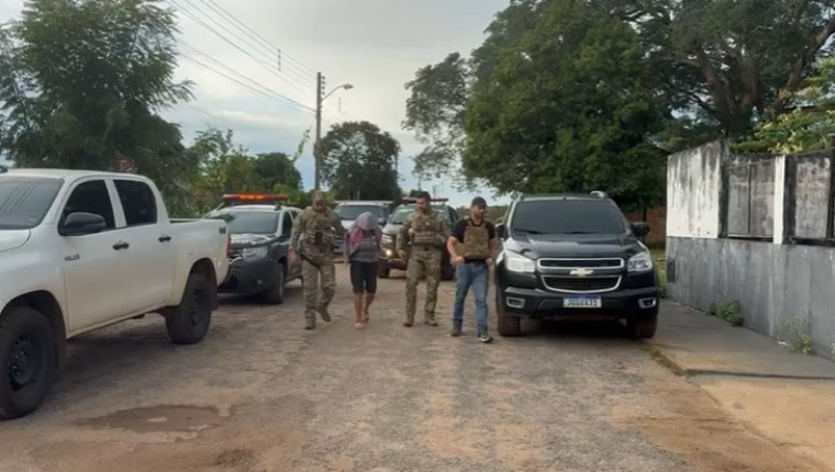 Alvos são responsáveis pelo tráfico de drogas na cidade.